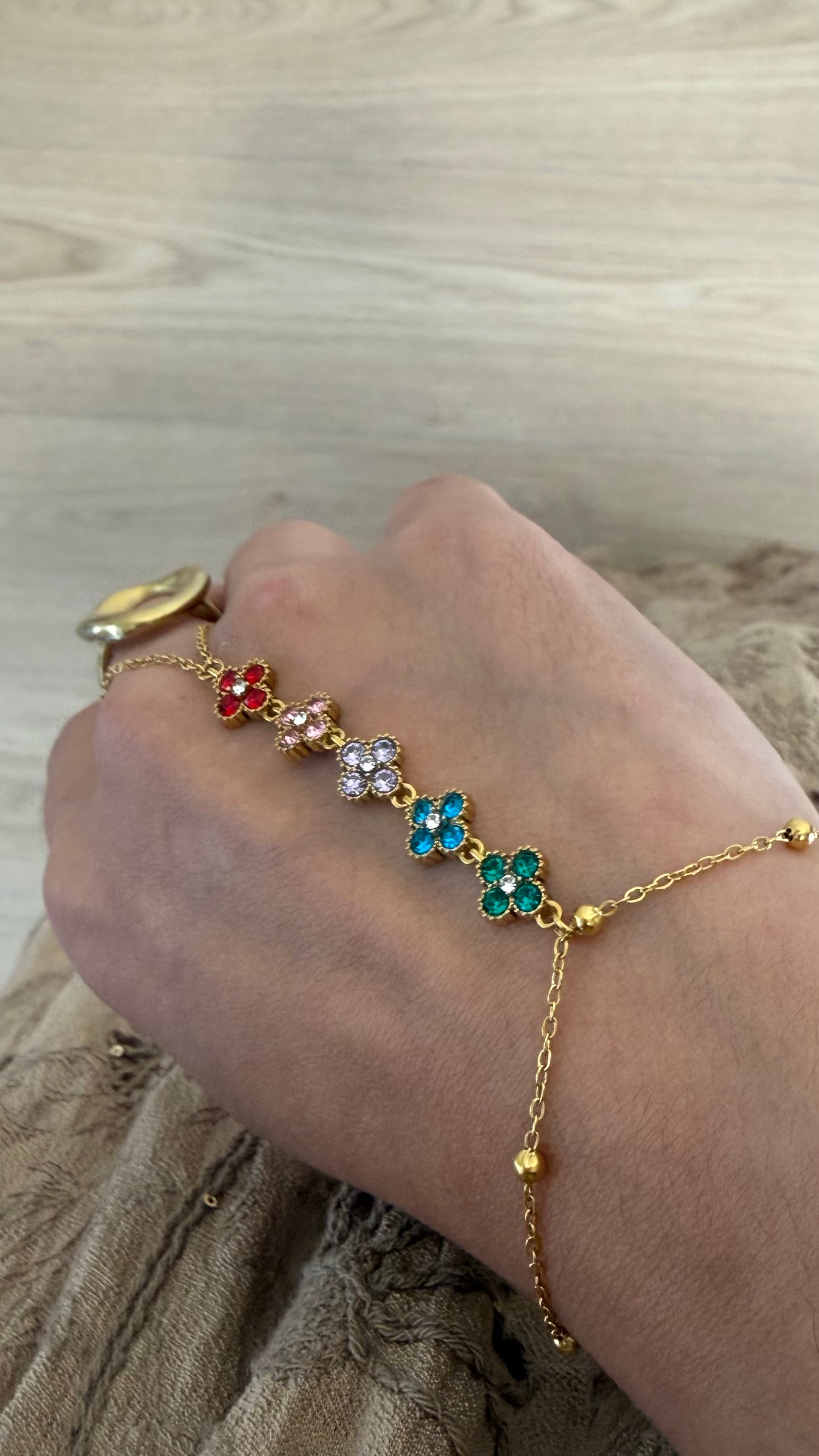 CHAINE DE MAIN OLIANA MULTI