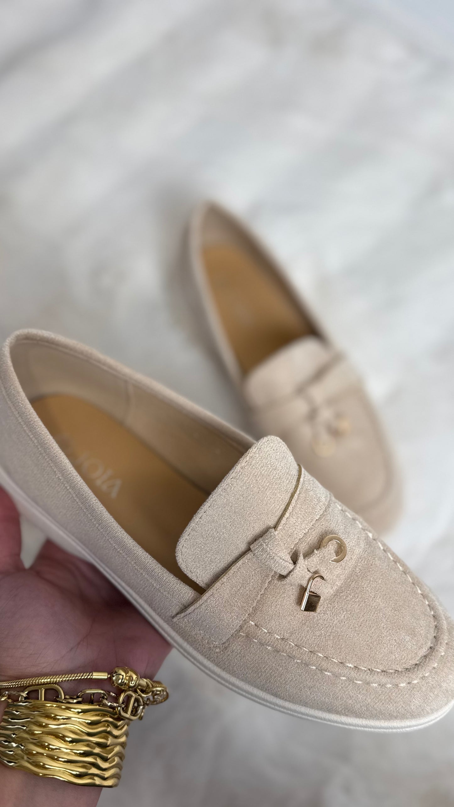 MOCASSIN BEIGE