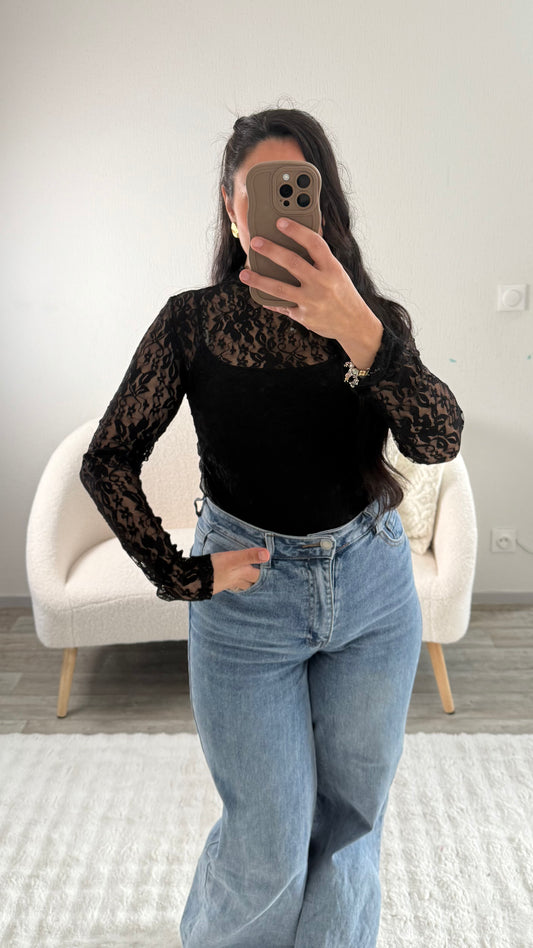 TOP DENTELLE BLACK