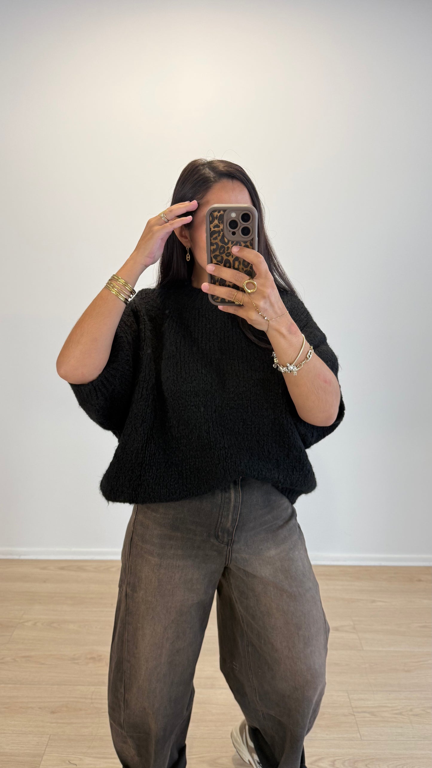 PULL INÈS BLACK