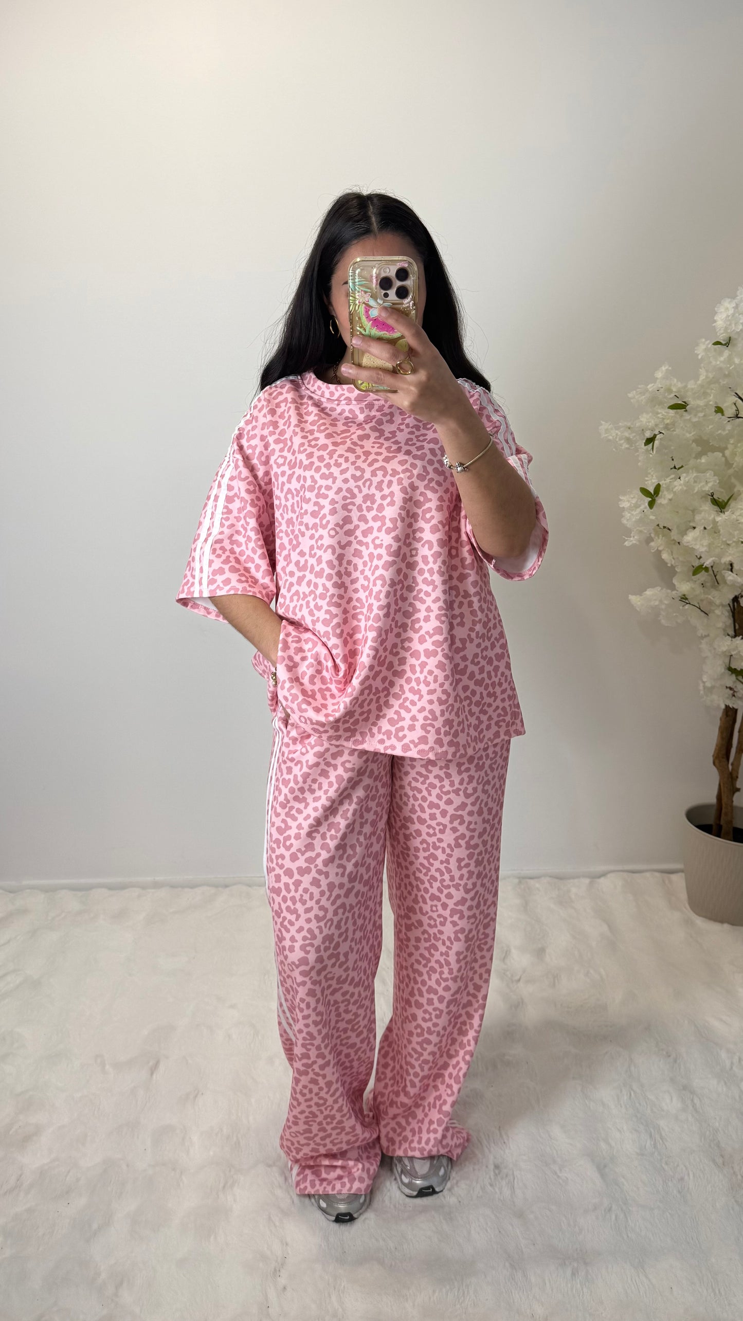 ENSEMBLE JOGGING LÉOPARD ROSE